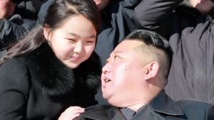Le leader Nord Coréen Kim Jong Un et sa Fille Ju-Ae Crédit photo : Google