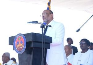 Photo du premier ministre Ariel Henry lors de la cérémonie de commémoration du drapeau au Cap Haïtien, crédit photo : @arielhenry