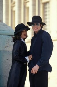 Michael Jackson et Lisa Presley à Versailles, crédit photo: Google